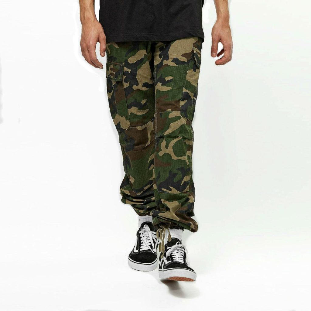 URBAN CLASSICS CARGO PANTS 630 WOOD CAMO - UrbanClassics