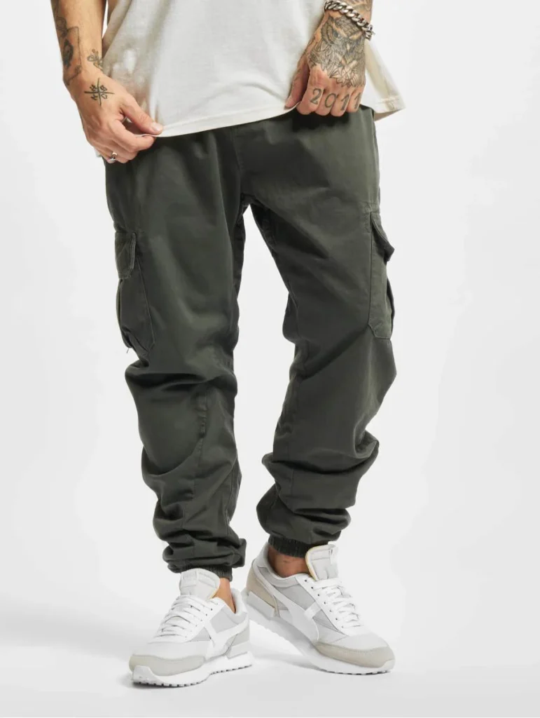 URBAN CLASSICS CARGO JOGGING PANTS TB1268 MAGNET - UrbanClassics