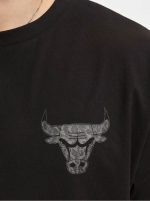 NEW ERA CHICAGO BULLS LOGO INFILL OVERSIZED T-SHIRT BLACK - Image 2