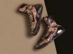 URBAN MEDIA REMARKABLE SNEAKERS BOOK - Image 3