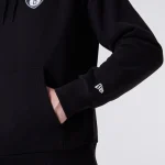 NEW ERA BROOKLYN NETS NBA TEAM LOGO HOODIE 60284622 BLACK - Image 2