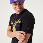 NEW ERA LA LAKERS NBA SCRIPT BLACK T-SHIRT 60332183 - Image 4
