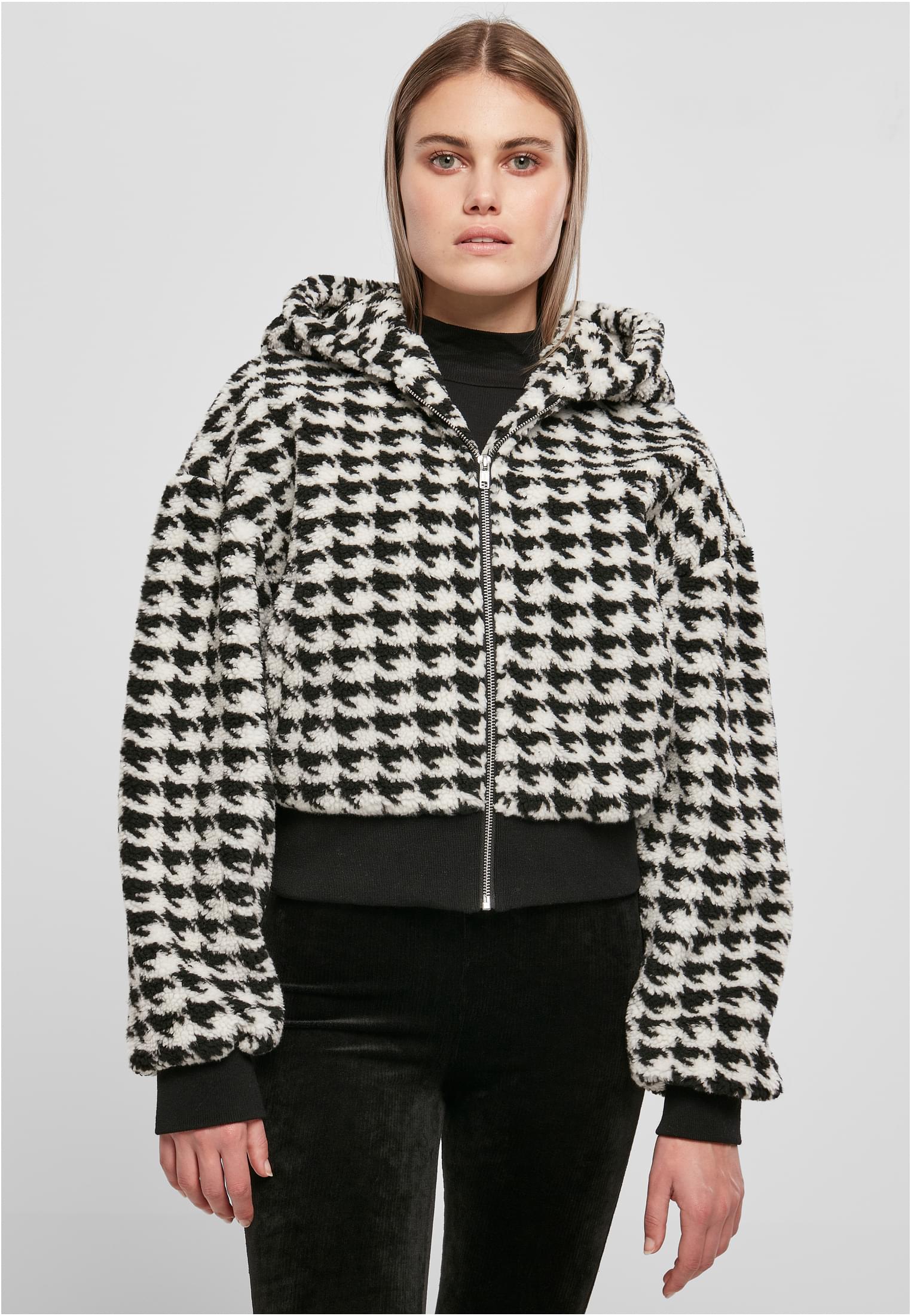 UrbanClassics Ladies Short Oversized AOP Sherpa Jacket
