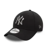 New Era New York Yankees Seasonal Infill Black 9FORTY Adjustable Cap 60565121