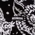 Bee Unusual Wolves Knit Crew Black AT-232329 - Image 3