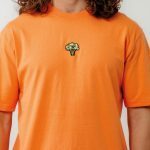 Bee Unusual The sharks are vegan Relaxed t-shirt Tangerine - Image 3
