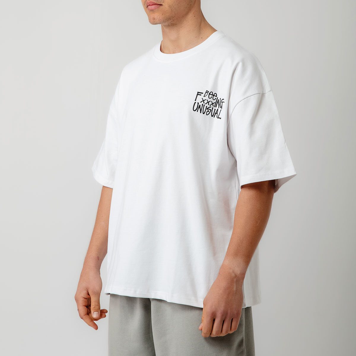 AT-251353_S Bee Unusual " Bee FxxxING Unusual " Baggy T-shirt White - Image 1