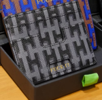 Huf Pillar Cardholder AC01033_FRGRY 8 x 10 cm - Image 2