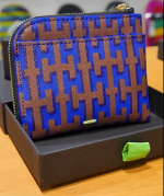 Huf Pillar Zip Wallet AC01032_BROWN 9 x 11cm - Image 2