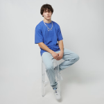 KARL KANI SMALL SIGNATURE ESSENTIAL TEE BLUE KM-TE011-091-20 - Image 3