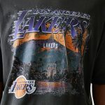 New Era LA Lakers NBA Washed Graphic Grey T-Shirt 60684346 - Image 2