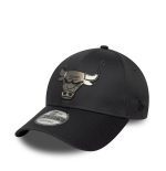 New Era Chicago Bulls NBA Metallic Charcoal 9FORTY Cap 60771847