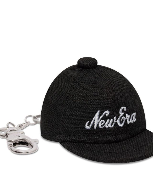 New Era New York Yankees Mini Cap Black Keychain 60758554 - NEW ERA