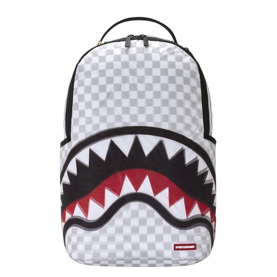 088973_B8623-1-940x940-1.webp SPRAYGROUND SHARKS IN PARIS 3D EFFECT BACKPACK B8623 46 x 15 x 29 cm - Image 1