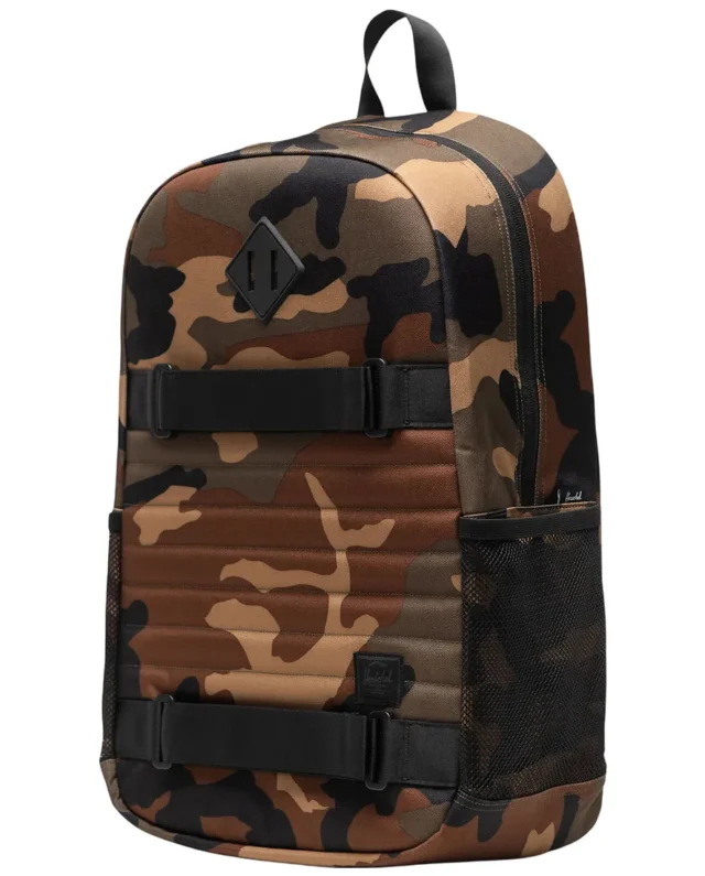 HERSCHEL FLEET SKATE BACKPACK WOODLAND CAMO/BLACK 11668-07120-OS 19.00″(H) x 12.25″(W) x 6.50″(D), 28.0L - HERSCHEL