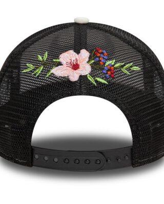 New Era Chicago Bulls NBA Flower Black 9FORTY A-Frame Trucker Adjustable Cap 60595281 - NEW ERA