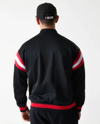 60684306_6 New Era Chicago Bulls NBA Panel Black Bomber Jacket 60684306 - NEW ERA