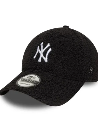 New York Yankees MLB Winter Borg Black 9FORTY Adjustable Cap 60759020