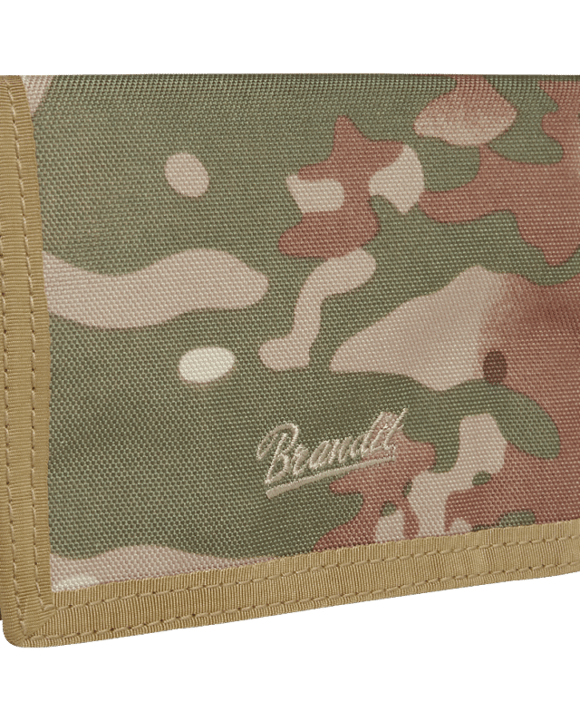 BRANDIT WALLET THREE TACTICAL CAMO 8065.161 9 x 13 x 1 cm