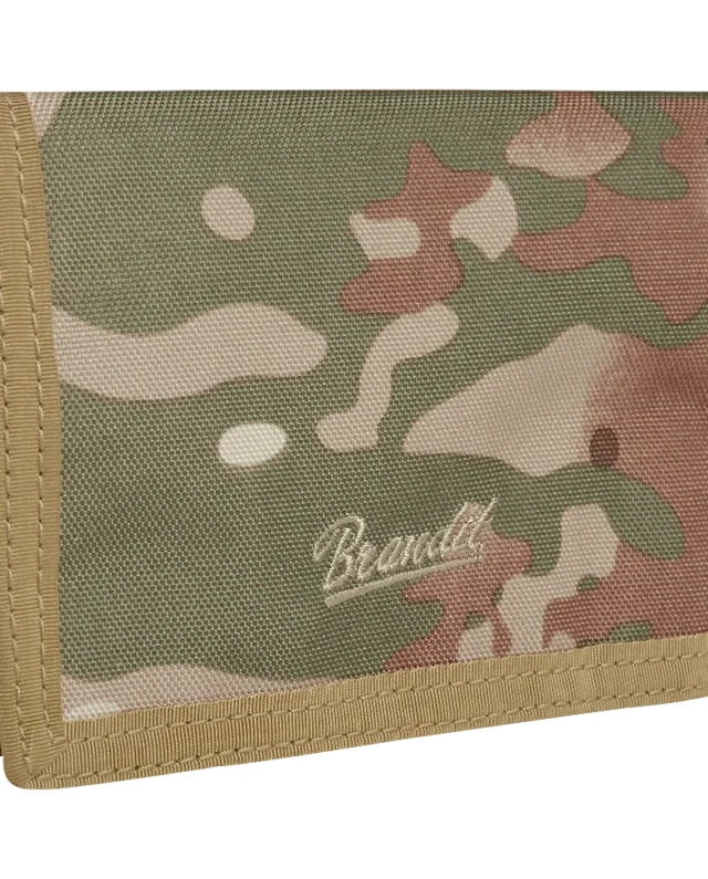 BRANDIT WALLET THREE TACTICAL CAMO 8065.161 9 x 13 x 1 cm