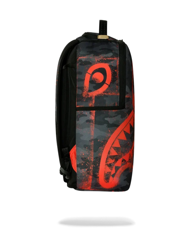 B9116_3 SPRAYGROUND SMURFS RED STENCIL DLXSR BACKPACK B9116 46 x 15 x 29 cm - SPRAYGROUND
