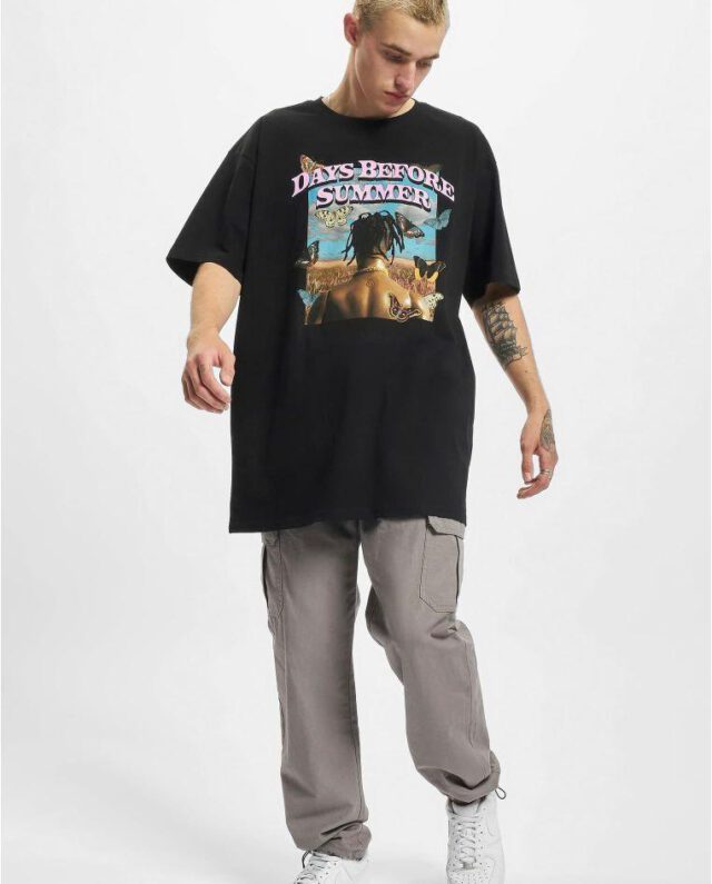 Upscale Studios Days Before Summer Oversize Tee Black  MT1840 - Rap Merch