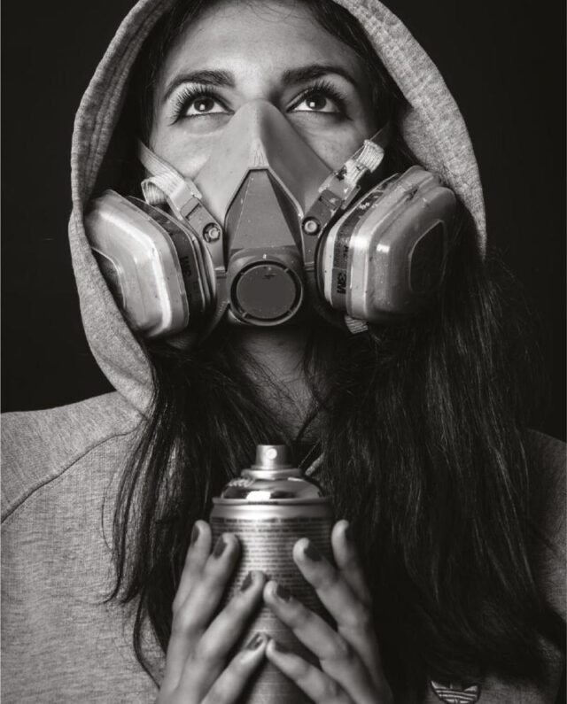 P.BU92340-z3 URBAN MEDIA FACES OF GRAFFITI BOOK - publikat