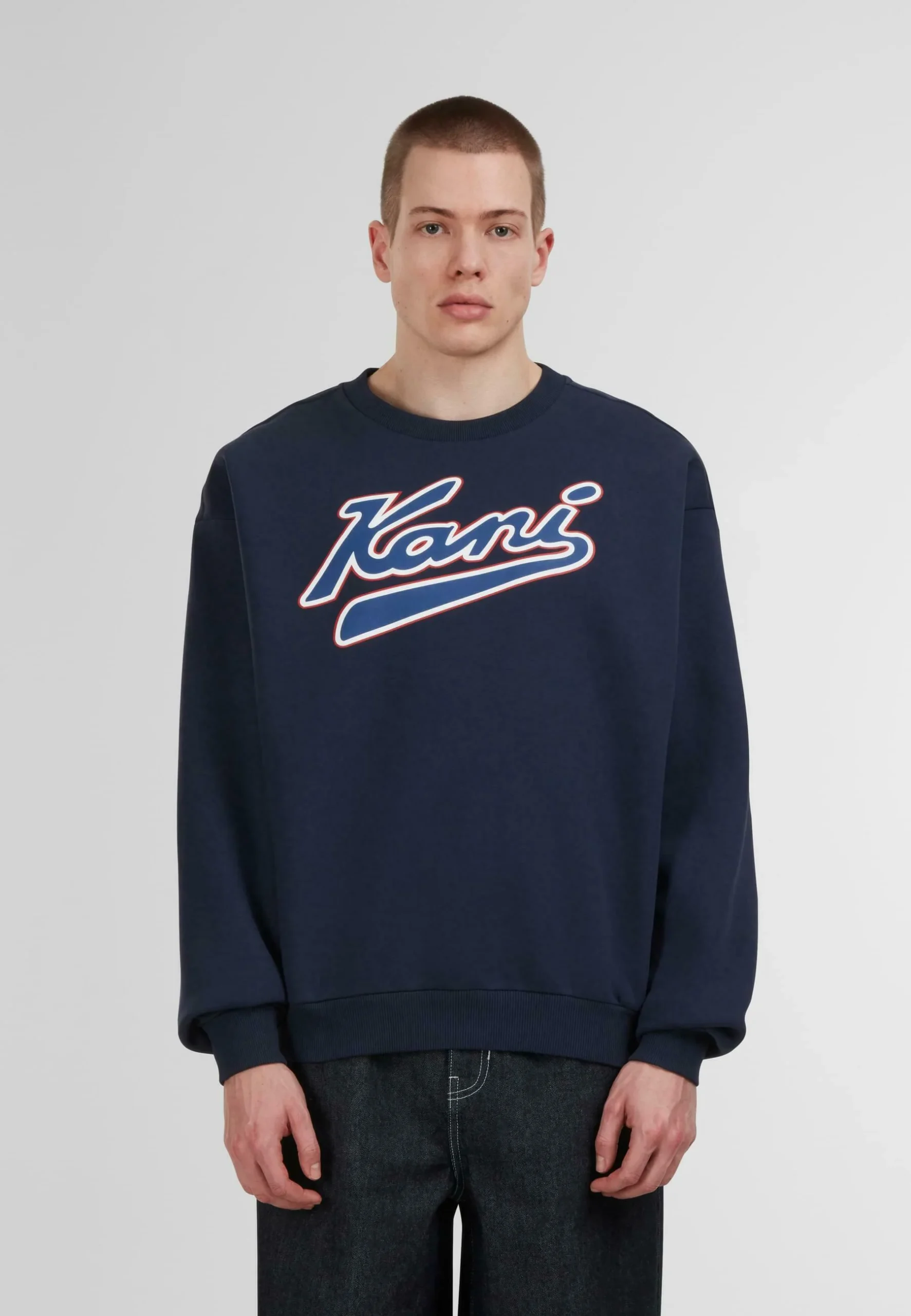KARL KANI VARSITY PRINT OS CREWNECK BLUE KM253-005-1