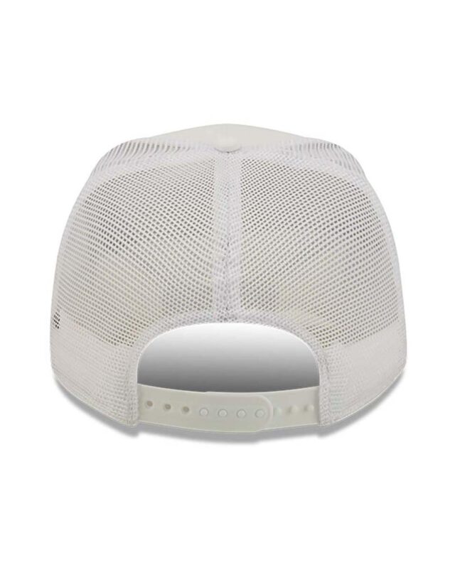 NEW ERA LA LAKERS LOGO OVERLAY WHITE A-FRAME TRUCKER CAP WHITE 60358137 - NEW ERA