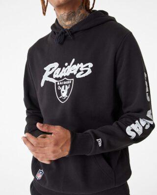 las-vegas-raiders-nfl-team-logo-black-pullover-hoodie-60416461-center NEW ERA LAS VEGAS RAIDERS NFL TEAM LOGO BLACK PULLOVER HOODIE 60416461 - NEW ERA