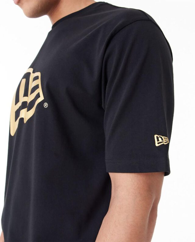 new-era-flag-black-oversized-t-shirt-60435390-right New Era Flag Black Oversized T-Shirt Black 60435390 - NEW ERA