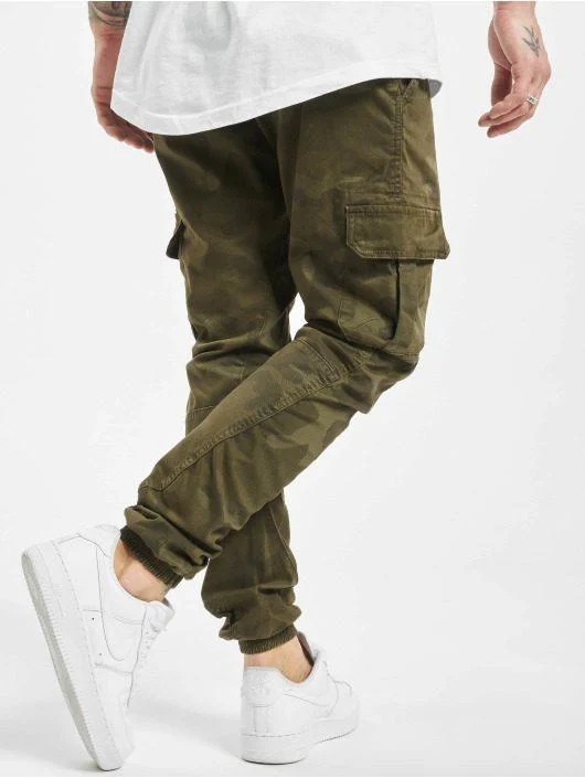urban-classics-cargohose-olive-305897__1 URBAN CLASSICS CAMO CARGO JOGGING PANTS ΤΒ1611 OLIVE CAMO - UrbanClassics