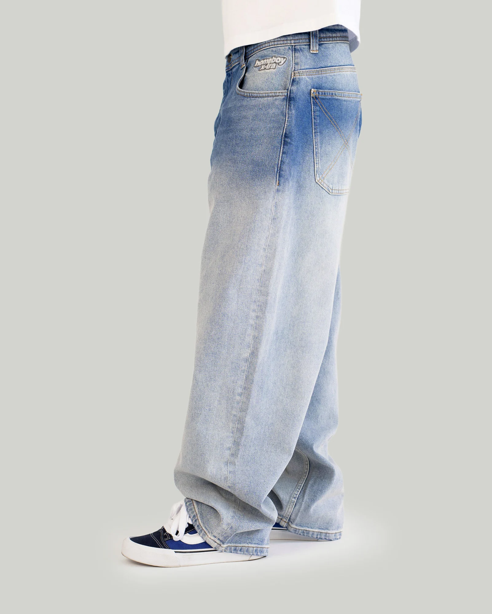 01PA1090-86x-traMONSTERFadingDenimVINTAGEBLUE-86-2