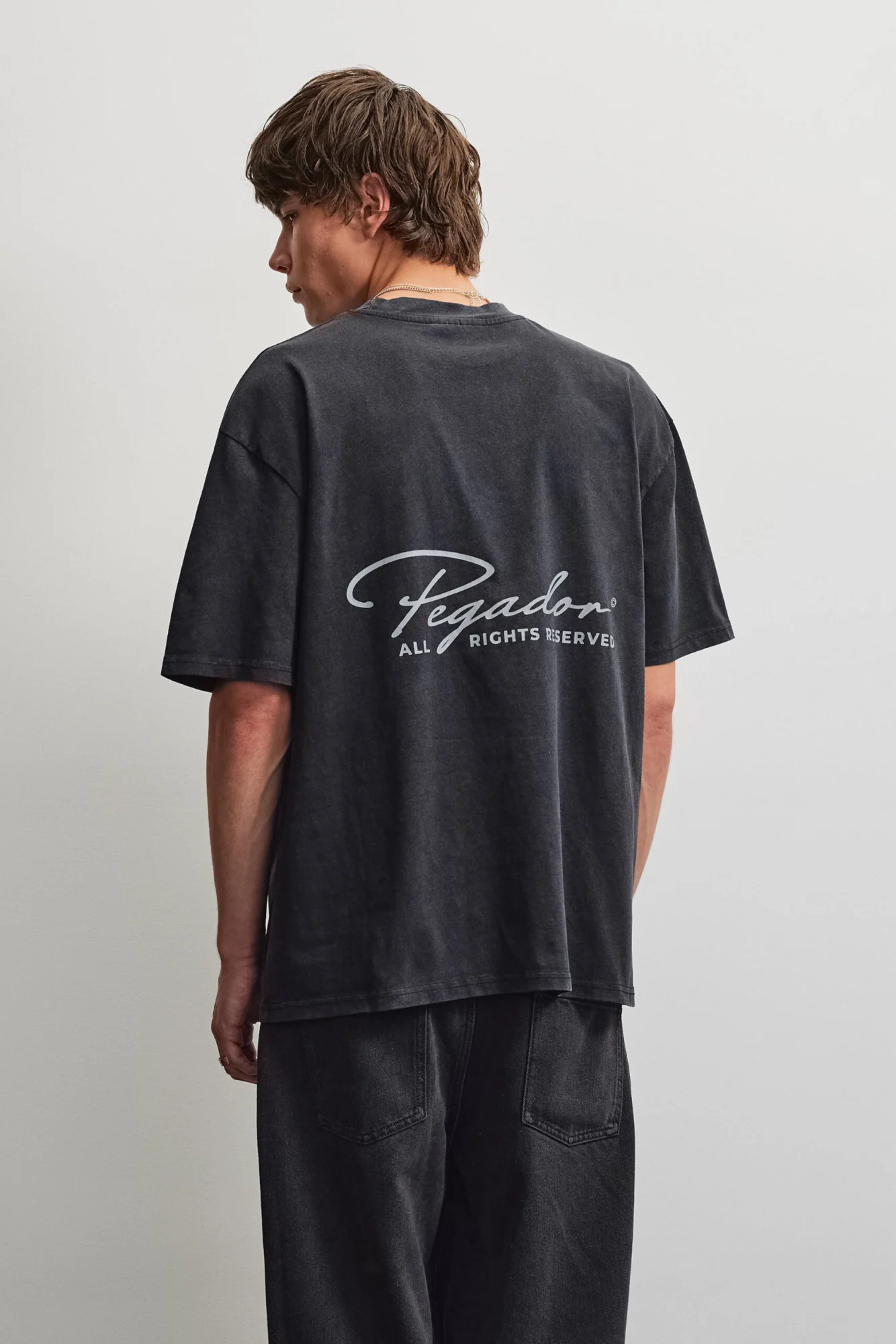PGDR-6131-065-009_Pike-Oversized-Tee-Vintage-Black-Grey_-9.jpg
