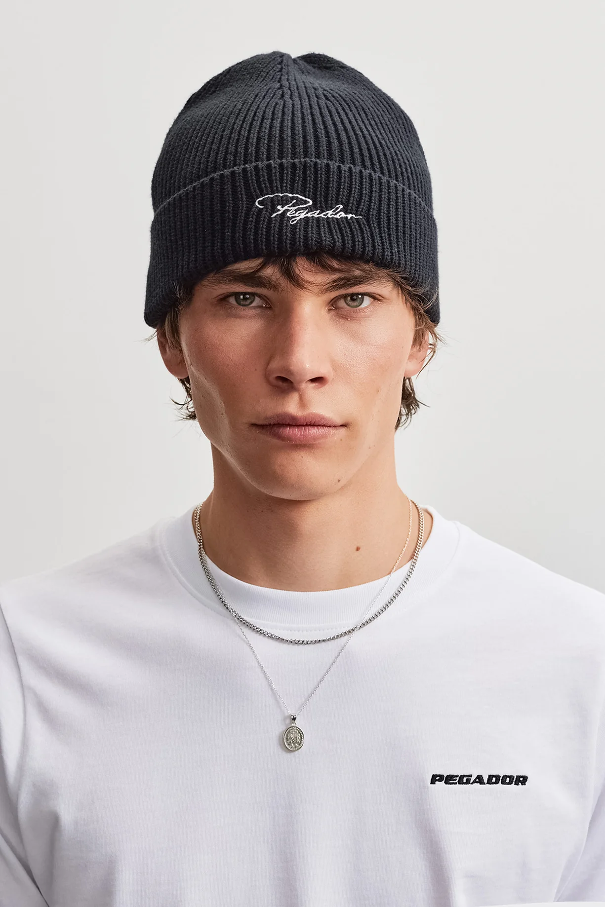 PGDR-6375-001-004_Signar-Heavy-Knit-Beanie-Black-White