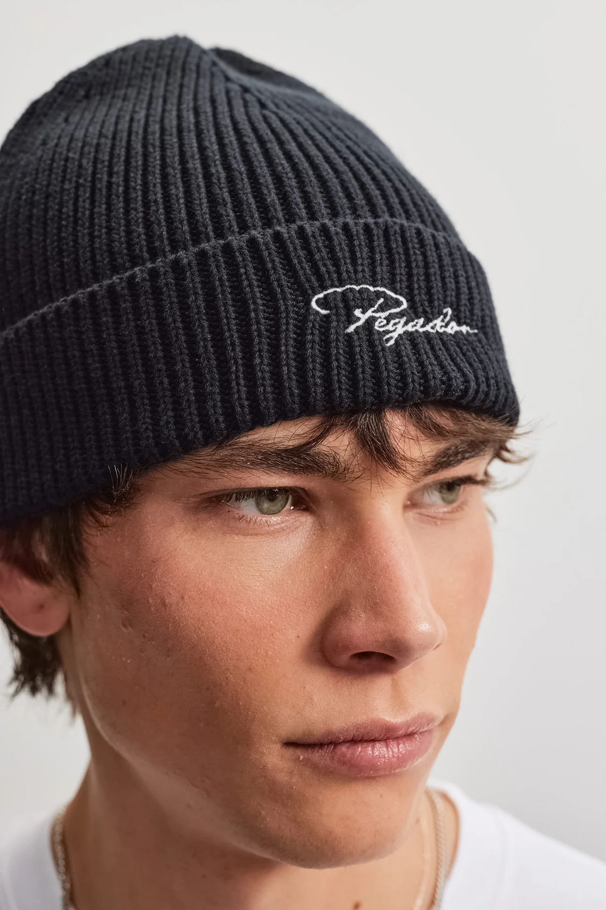 PGDR-6375-001-004_Signar-Heavy-Knit-Beanie-Black-White_-2