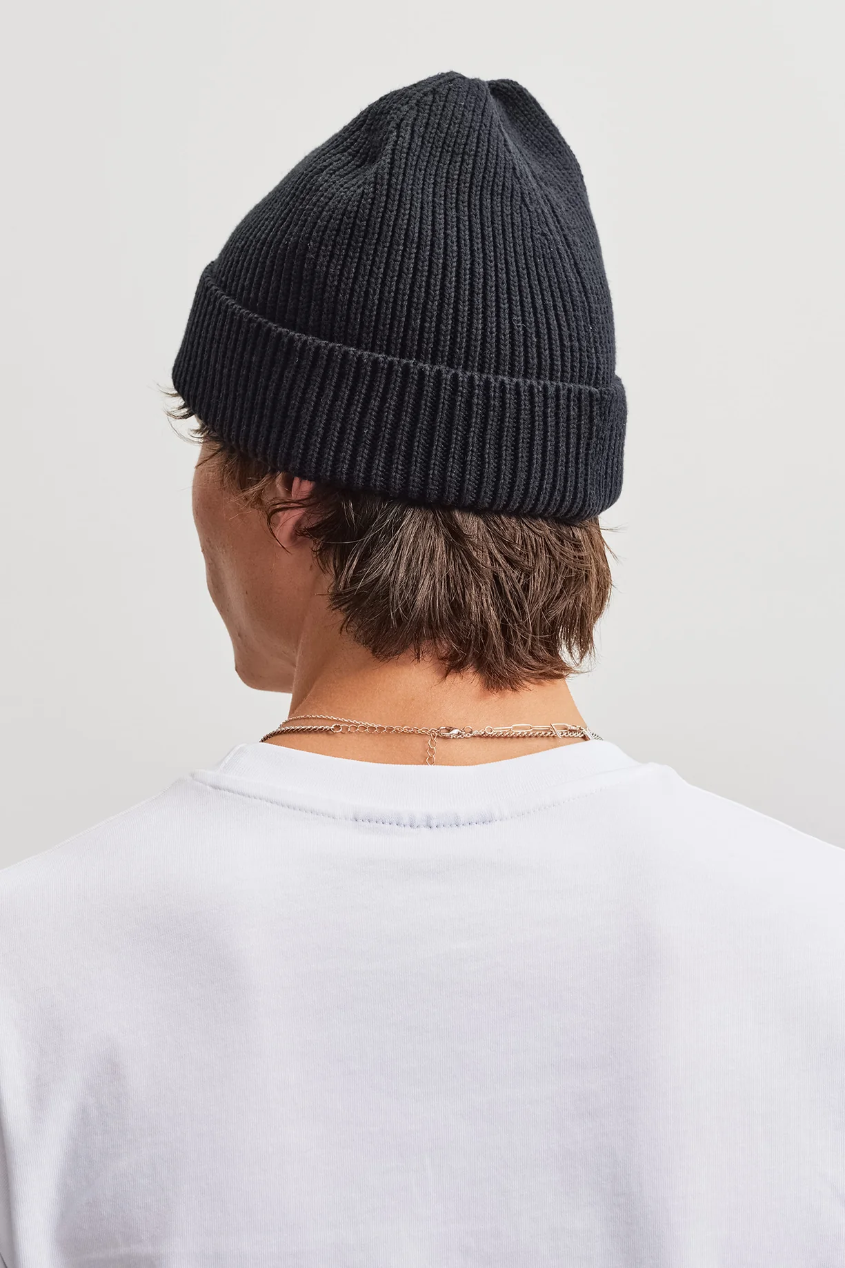 PGDR-6375-001-004_Signar-Heavy-Knit-Beanie-Black-White_-4
