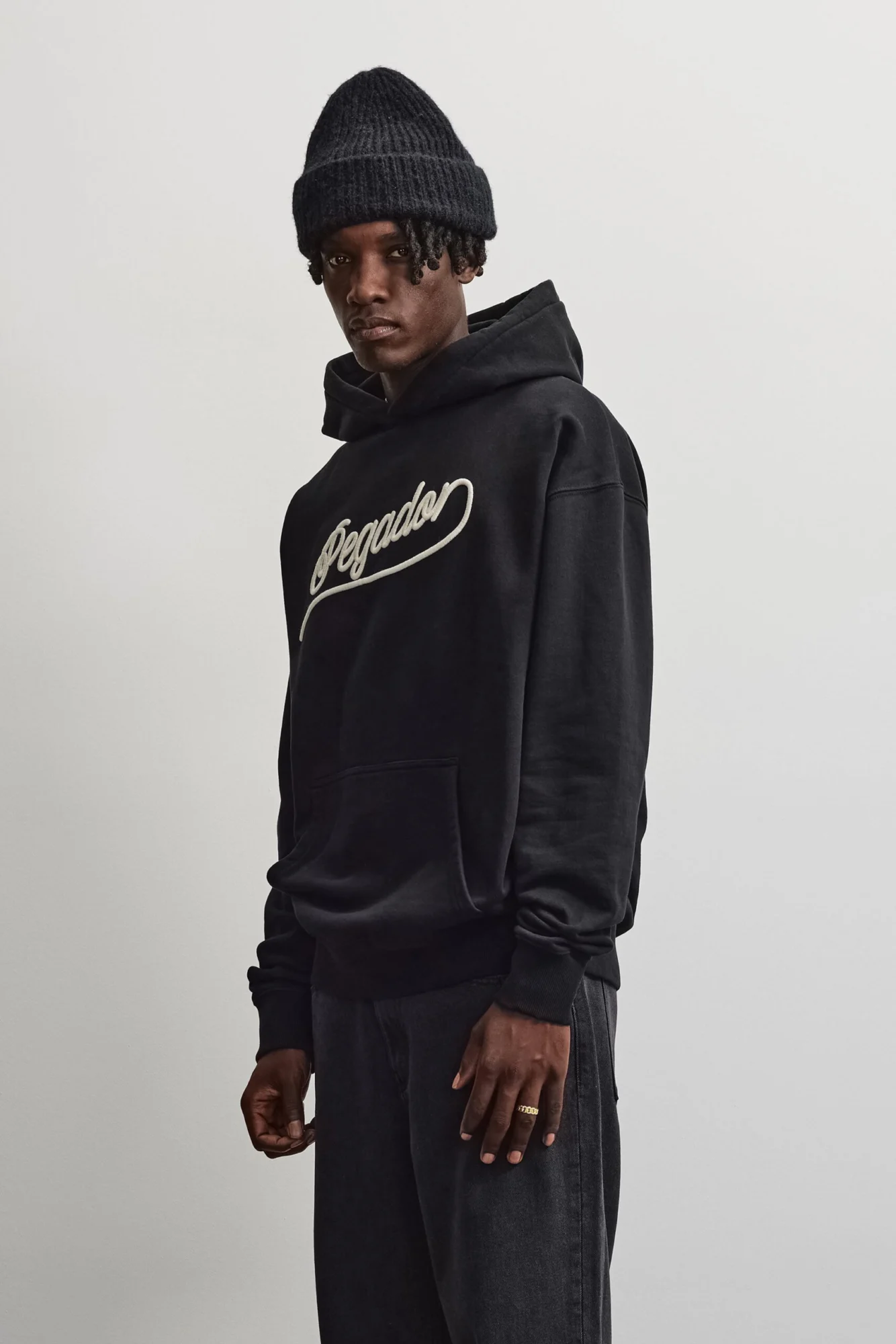 PGDR-7353-002_Bocairent-Oversized-Hoodie-Washed-Black__-5.jpg
