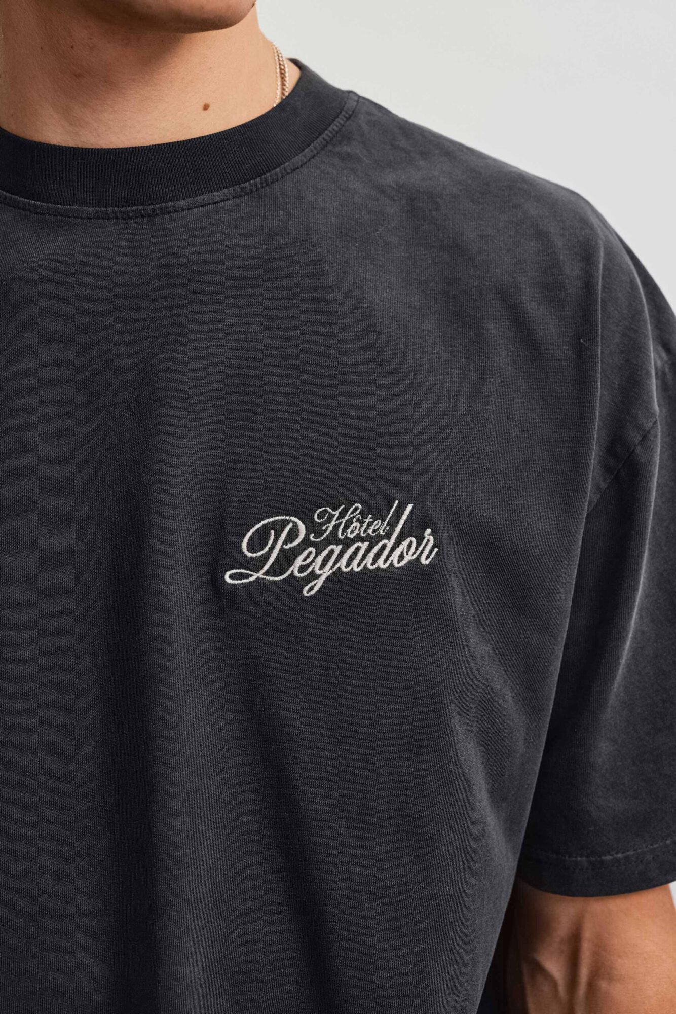 PGDR-7366-065_Harstad-Oversized-Tee-Vintage-Black_-10.jpg