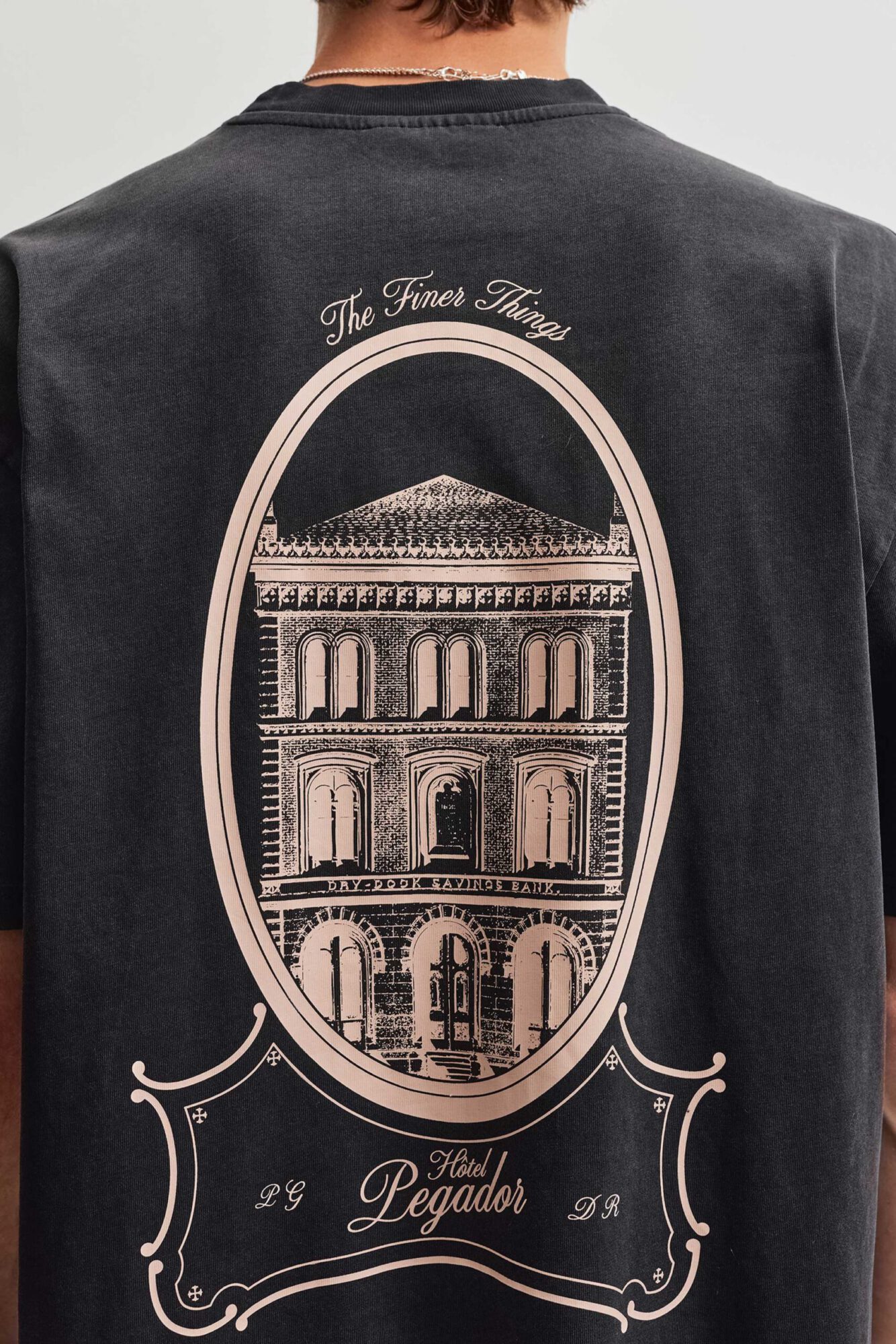 PGDR-7366-065_Harstad-Oversized-Tee-Vintage-Black_-9.jpg