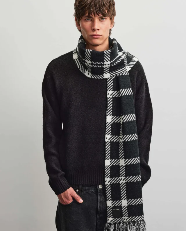 PEGADOR Turku Checkered Scarf Black Cream PGDR-7496-001/028 - PEGADOR